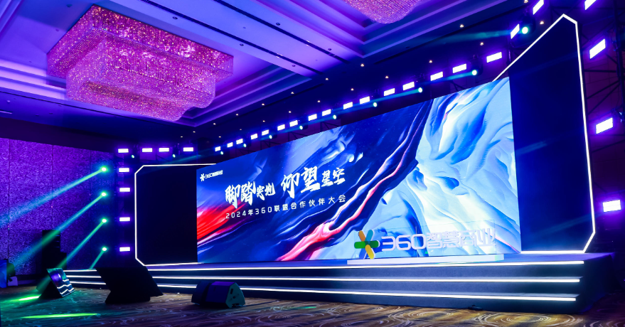 6717108e1ea80.png 640.png